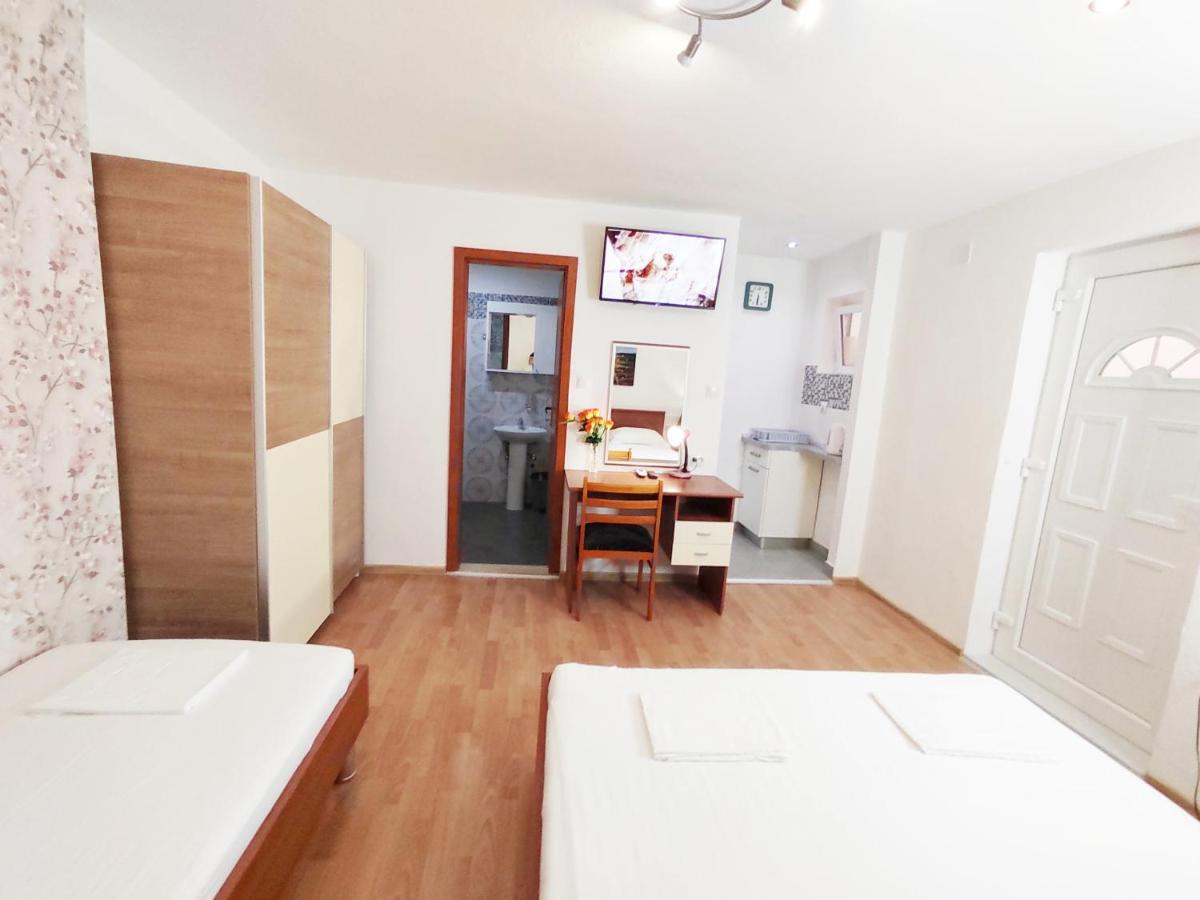 Apartmani Buljubasic Baška Voda Esterno foto