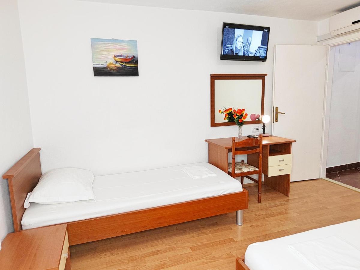 Apartmani Buljubasic Baška Voda Esterno foto