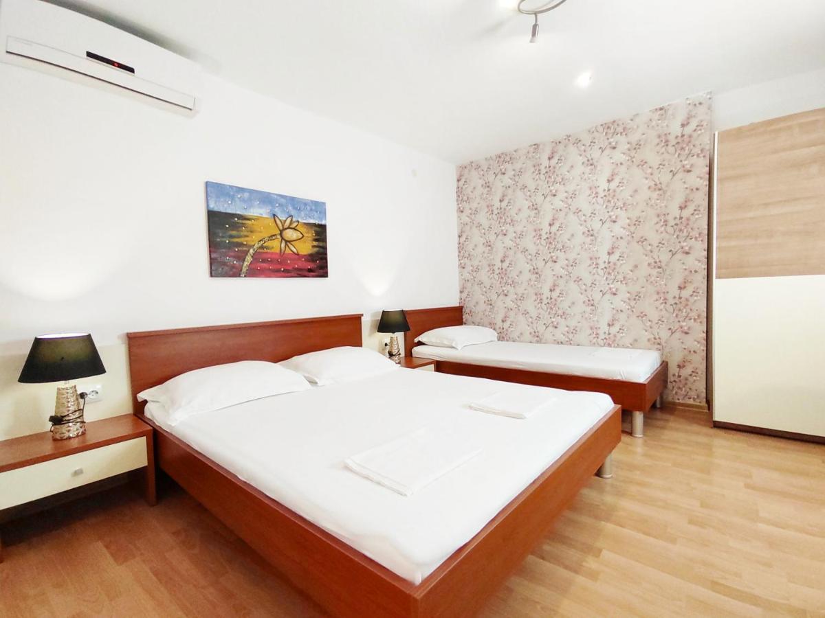 Apartmani Buljubasic Baška Voda Esterno foto