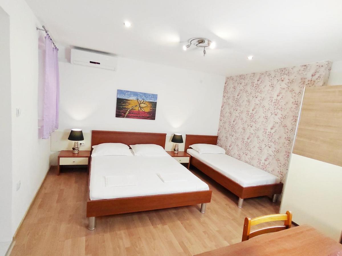Apartmani Buljubasic Baška Voda Esterno foto