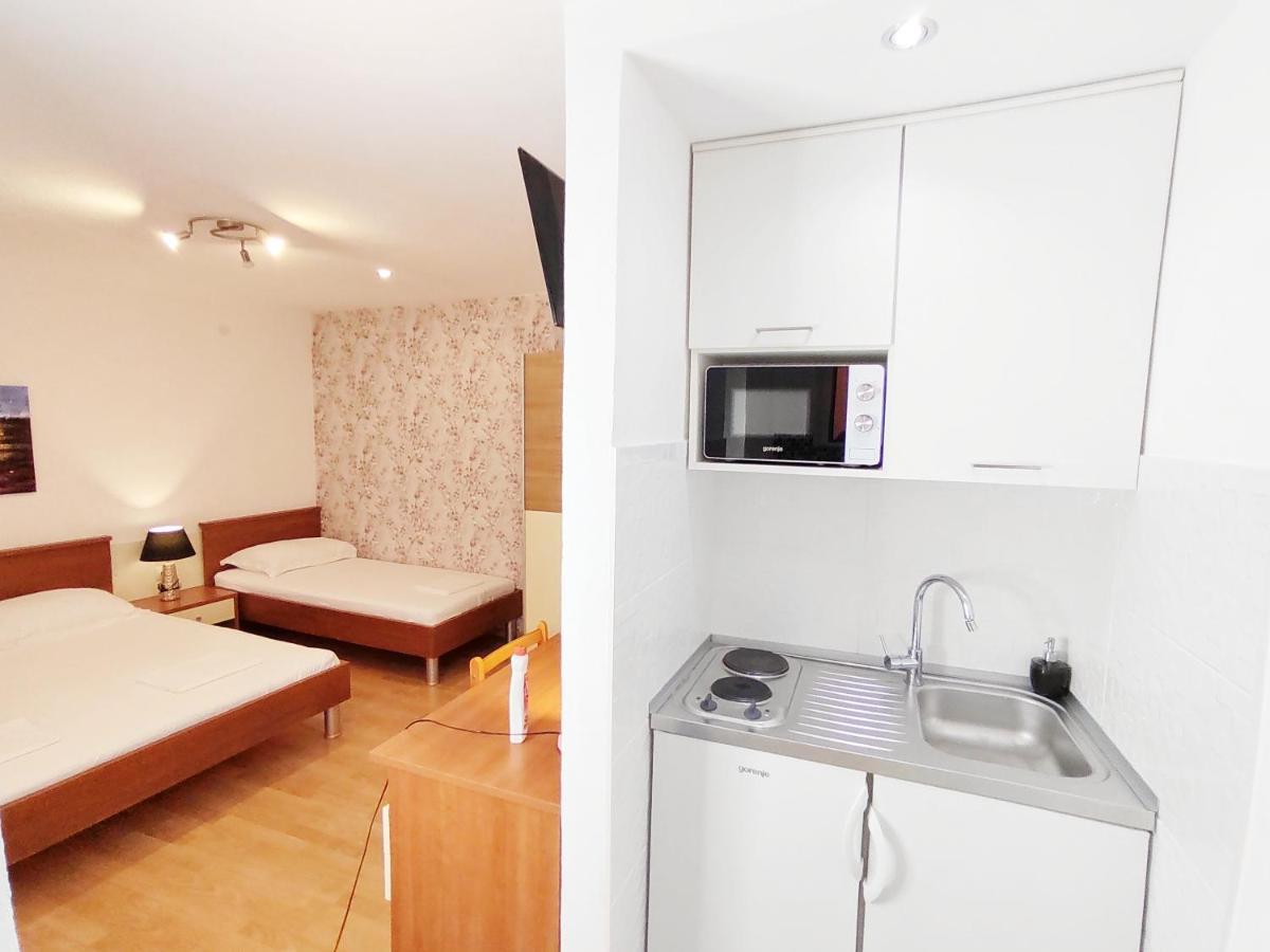 Apartmani Buljubasic Baška Voda Esterno foto