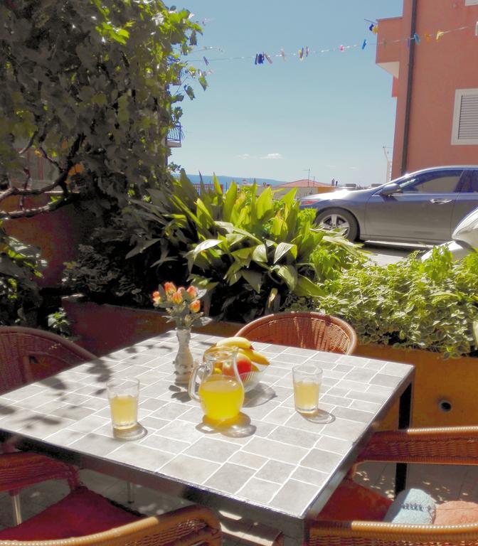 Apartmani Buljubasic Baška Voda Esterno foto