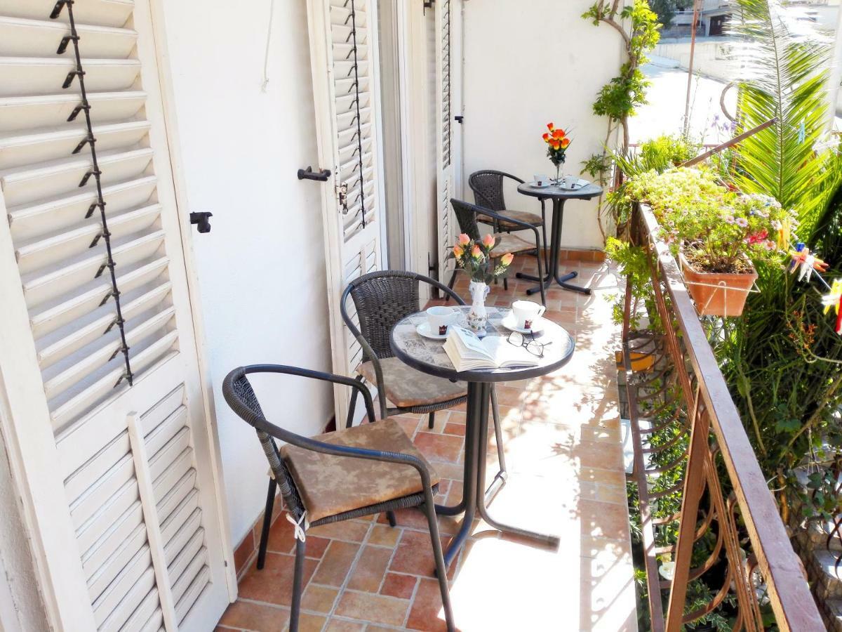 Apartmani Buljubasic Baška Voda Esterno foto
